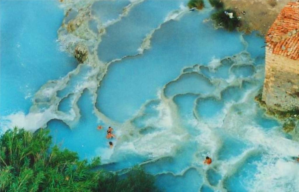Bio Agriturismo Le Cascatelle Saturnia Eksteriør billede