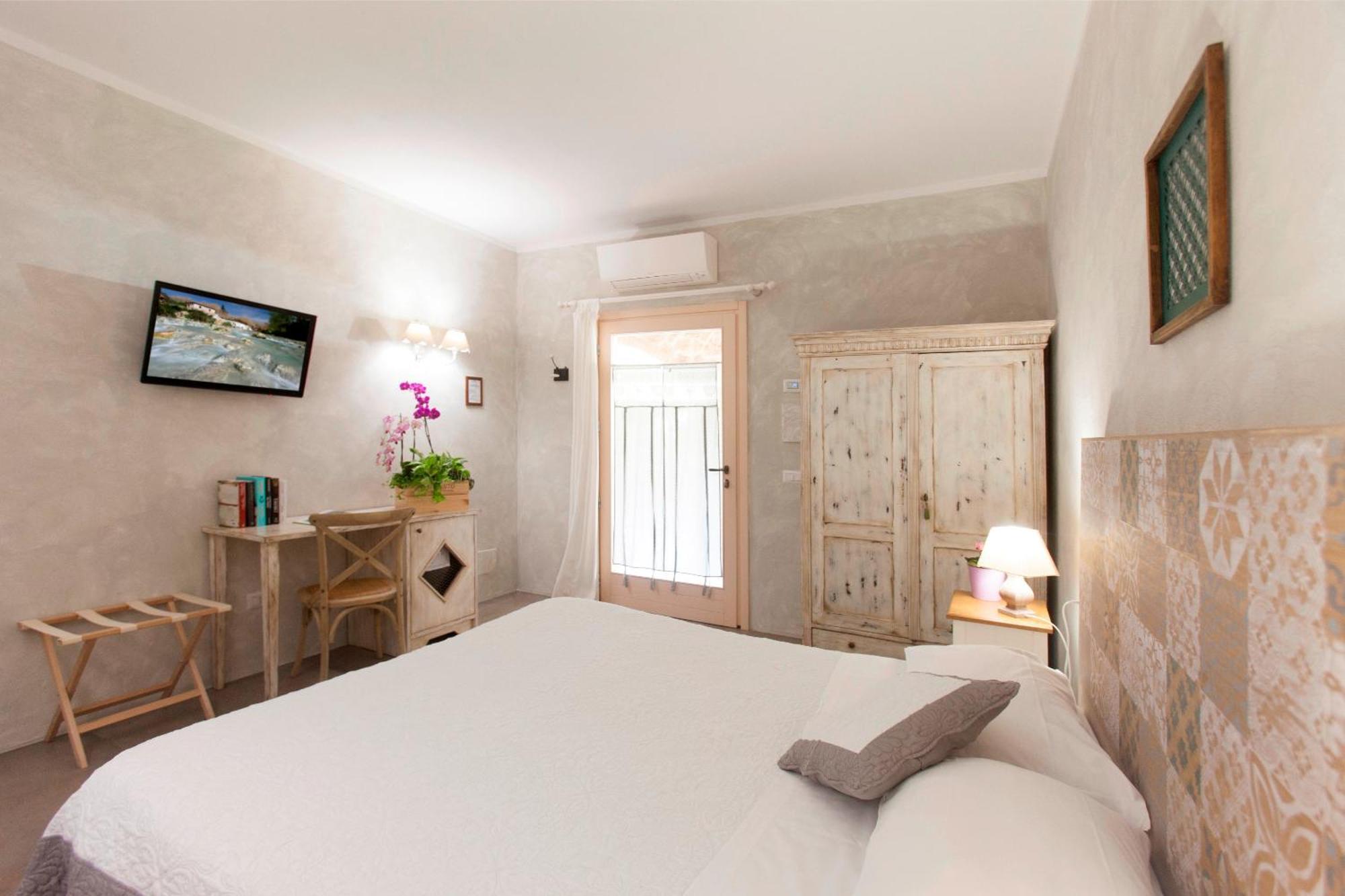 Bio Agriturismo Le Cascatelle Saturnia Eksteriør billede